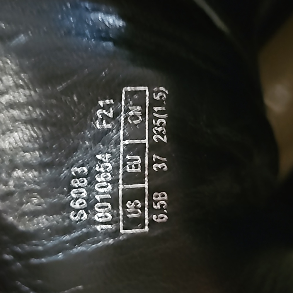 Stuart Weitzman Ande Zip Booties - image 5